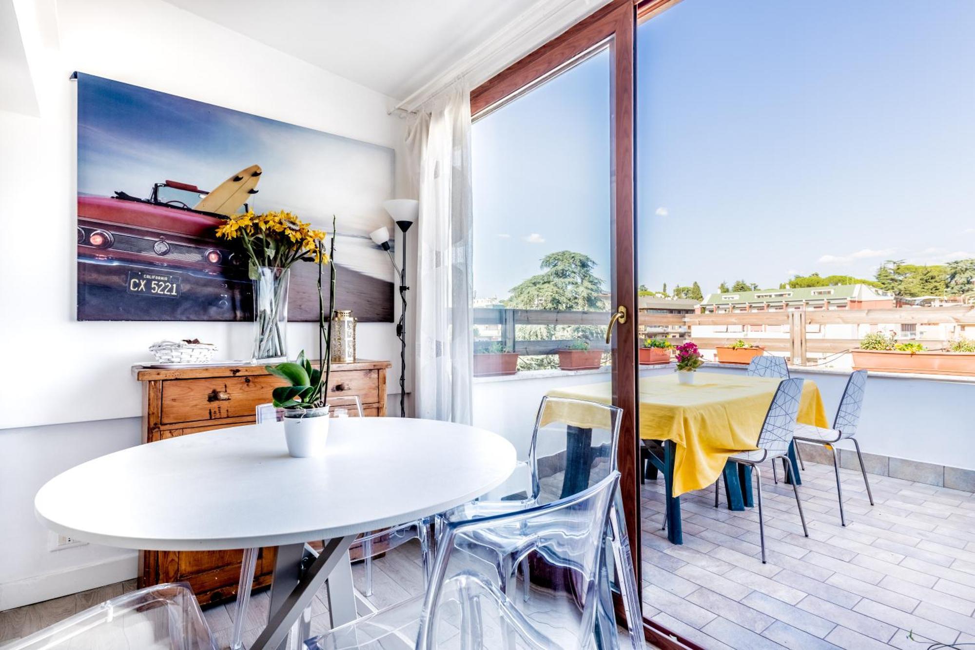 Attico Trilocale In Zona Farnesina Apartment Rome Exterior photo